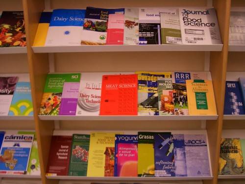 vitoria-university-library-food-science-journals-4489-500x375.1517220228.jpg